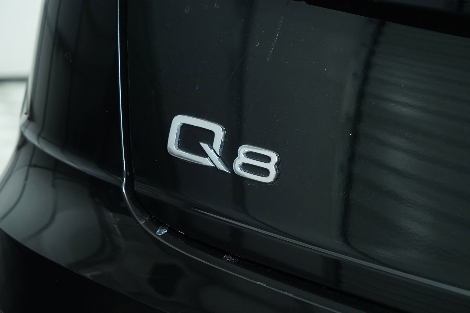 Certified 2023 Audi Q8 Premium Plus image 23