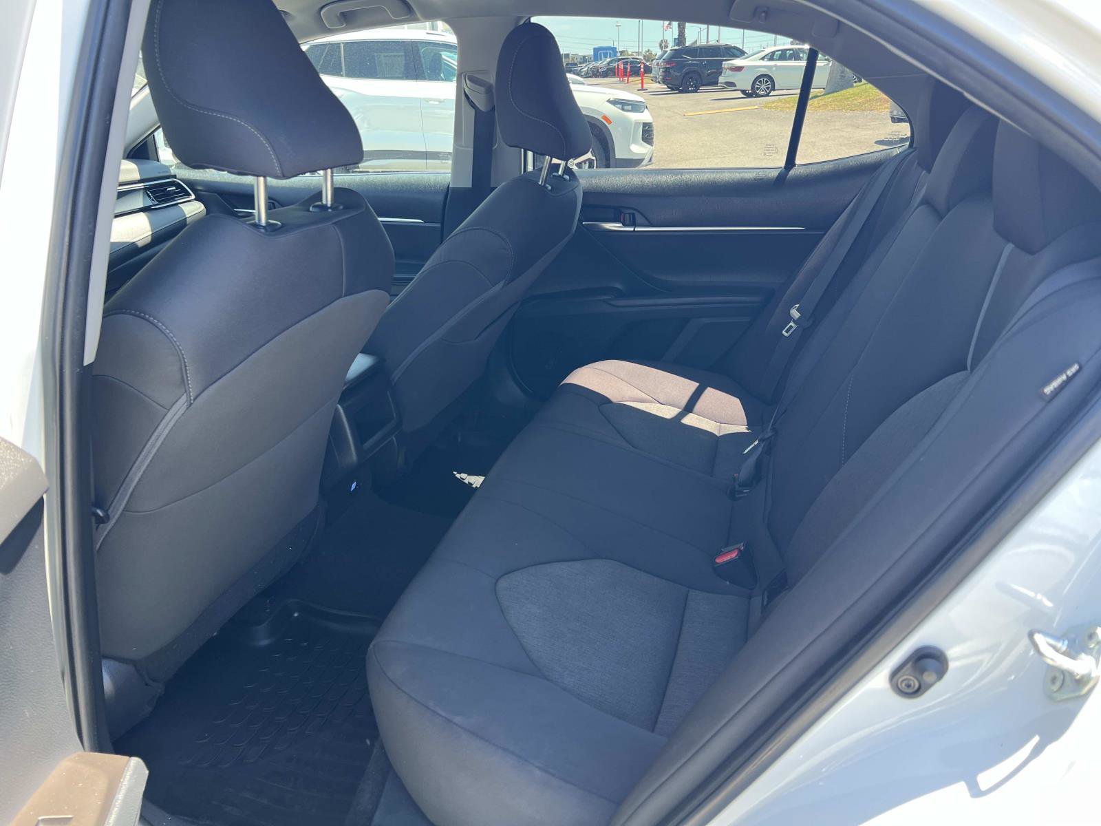 Used 2022 Toyota Camry LE FWD image 21