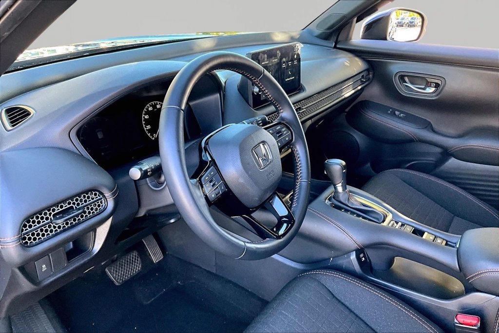 Used 2026 Honda HR-V Sport image 14