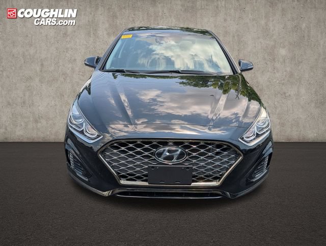 Used 2019 Hyundai Sonata Limited FWD image 2
