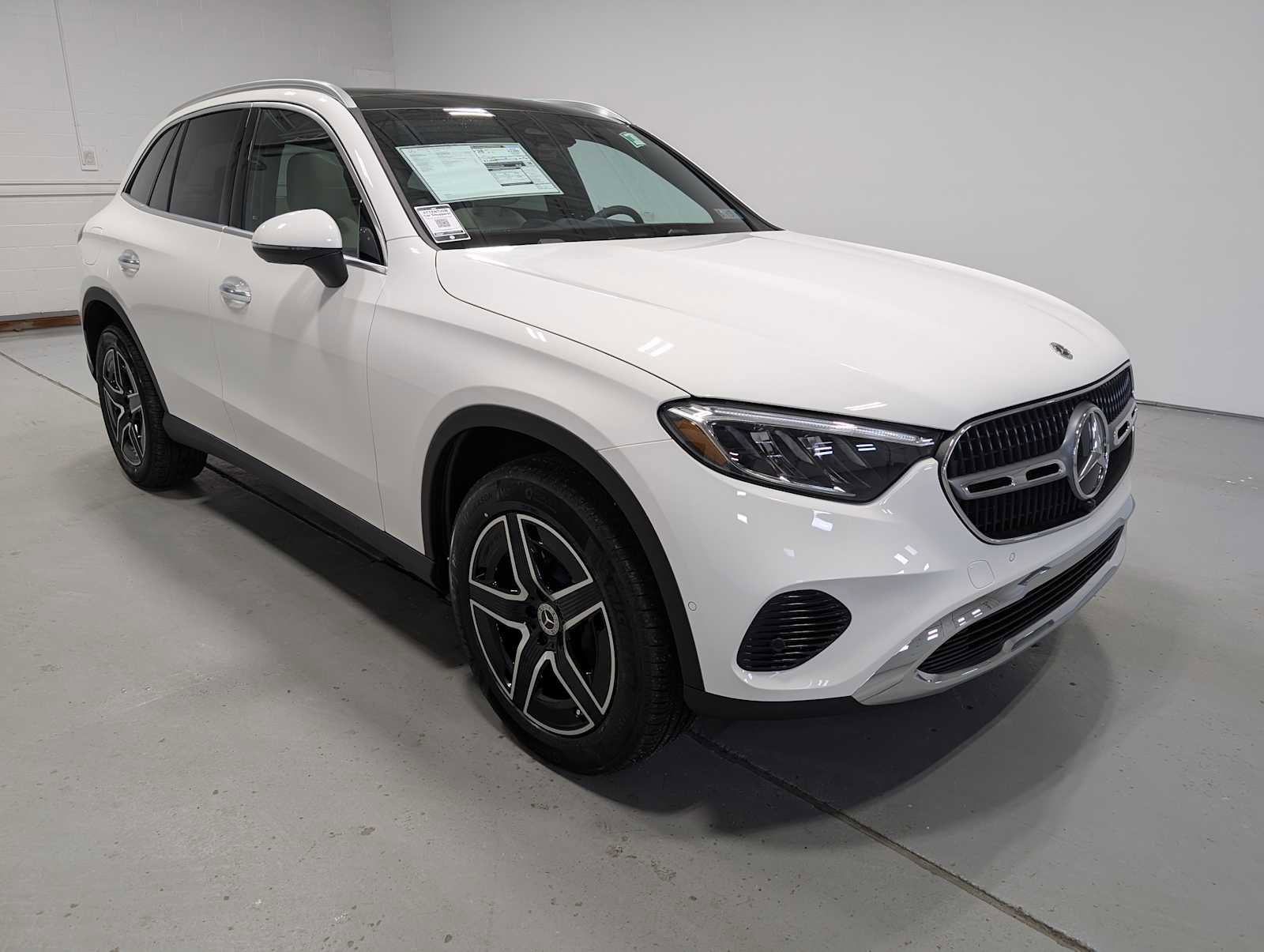 New 2026 Mercedes-Benz GLC 300 4MATIC image 6