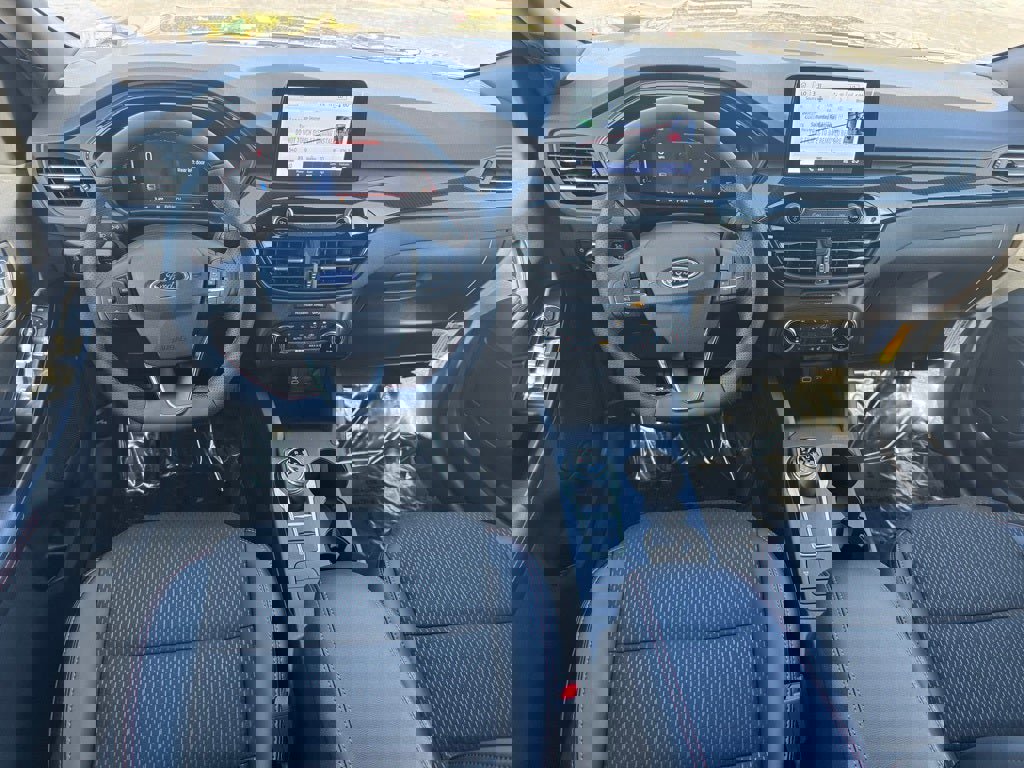 New 2025 Ford Escape ST-Line w/ Equipment Group 301A image 5