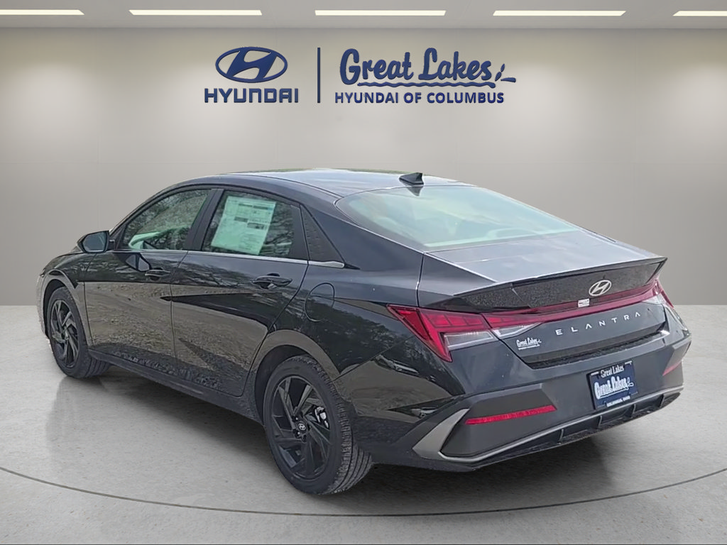 New 2026 Hyundai Elantra SEL Sport Premium FWD image 7