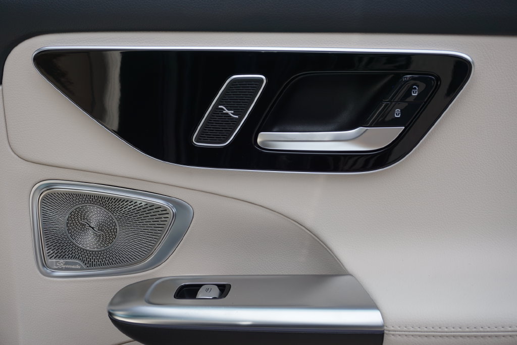 Certified 2025 Mercedes-Benz C 300 4MATIC Sedan image 58
