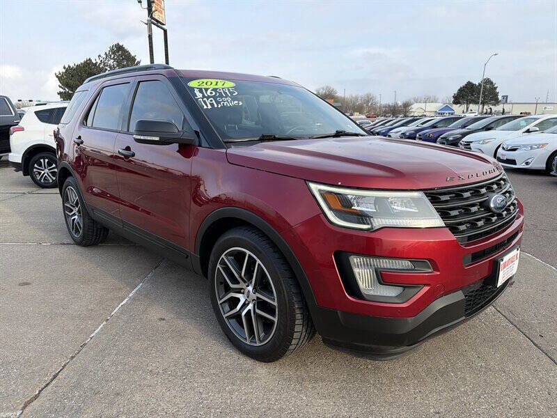 Used 2017 Ford Explorer Sport w/ Equipment Group 401A image 8