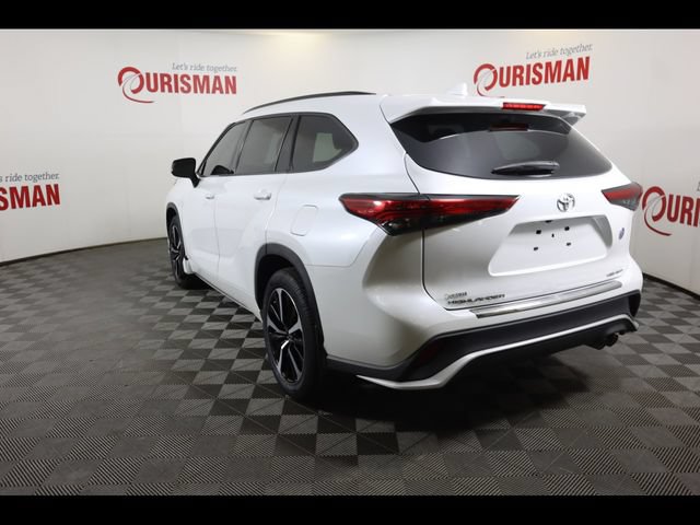 Used 2022 Toyota Highlander XSE AWD/4WD image 23