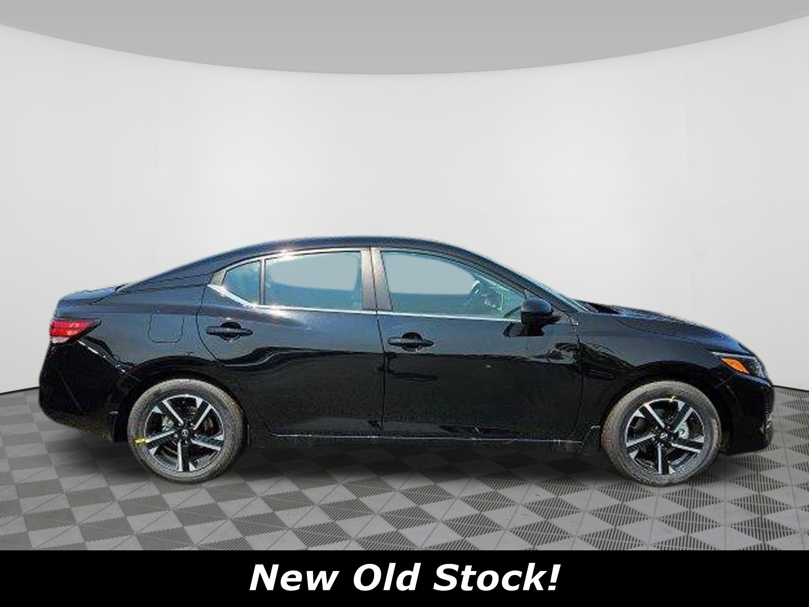 Used 2025 Nissan Sentra SV video 2