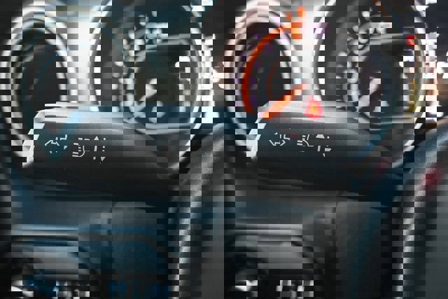 Used 2020 Jeep Wrangler Sport image 34