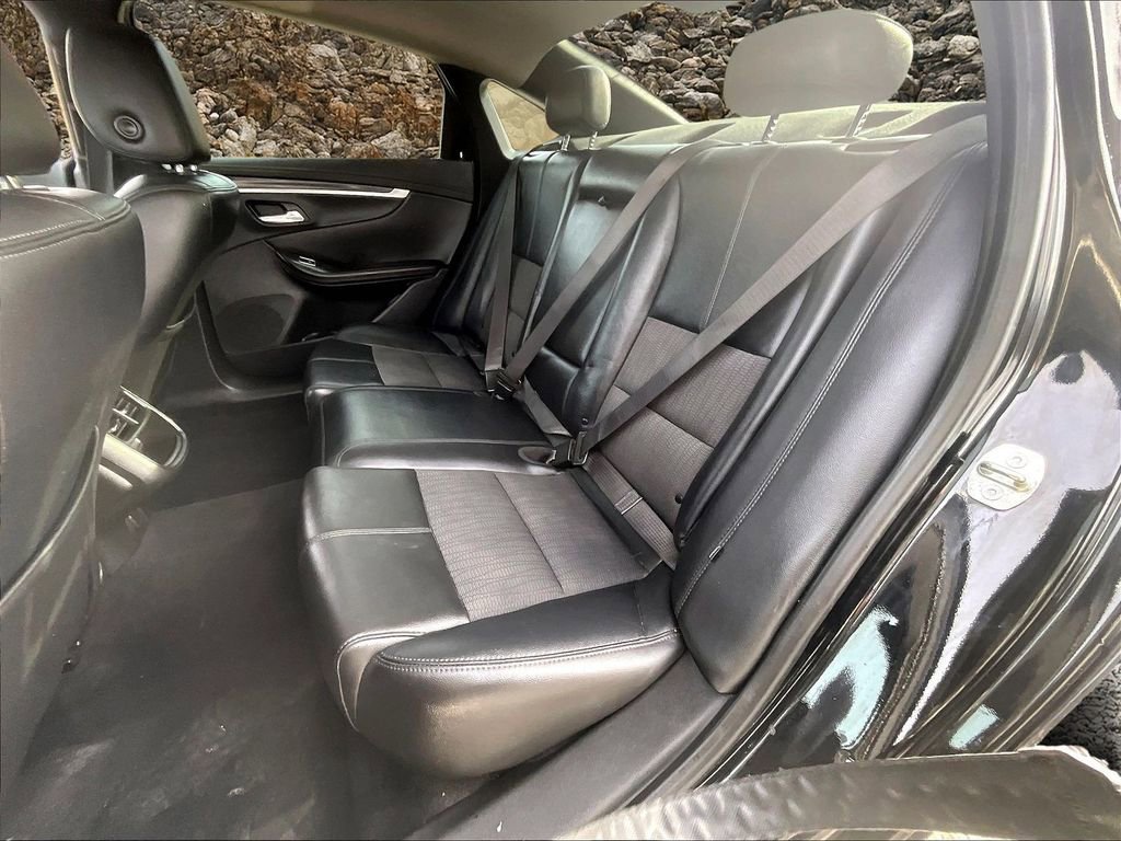 Used 2020 Chevrolet Impala LT image 24