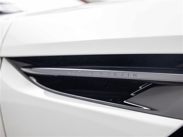 Used 2026 Aston Martin DB12 Convertible image 37