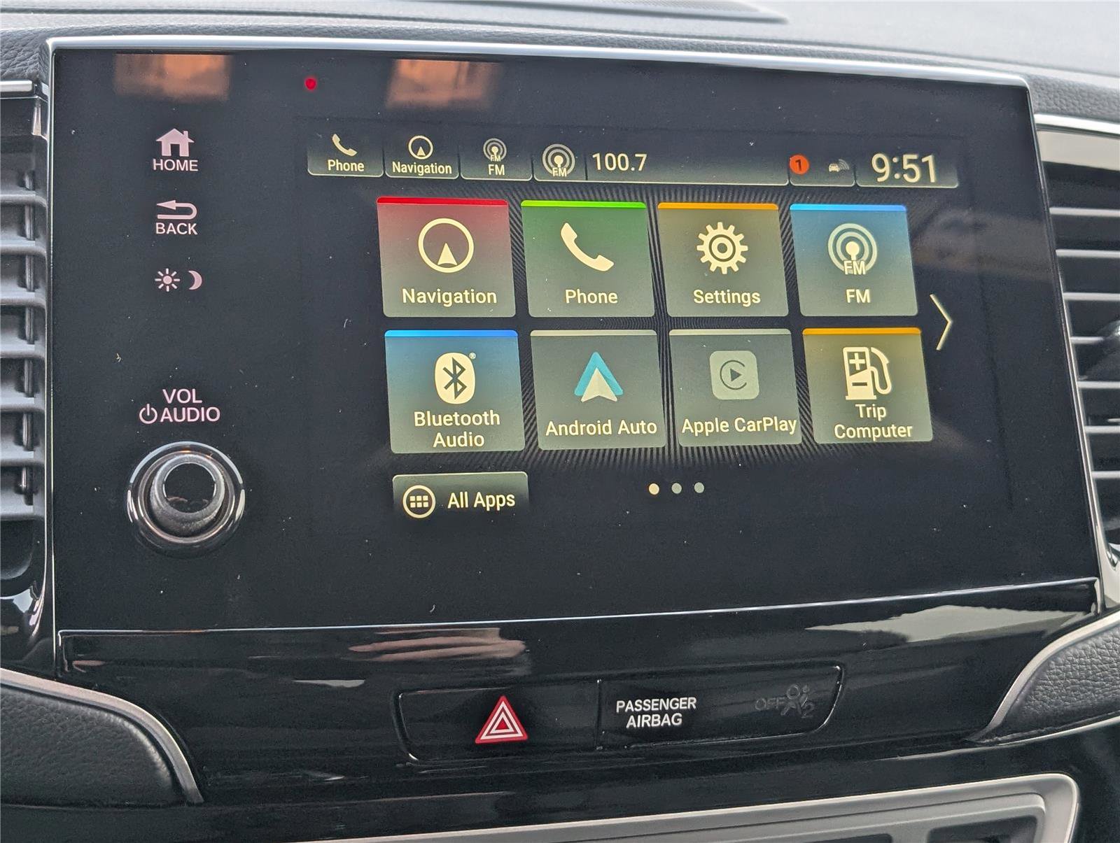 Used 2025 Honda Passport Black Edition image 32