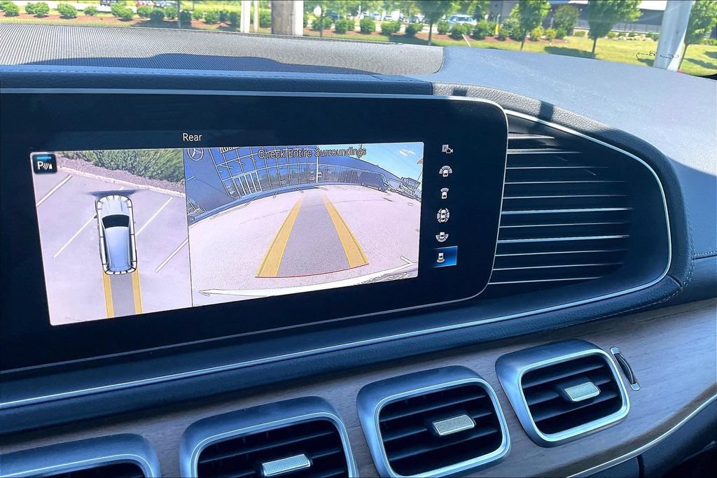 Certified 2023 Mercedes-Benz GLS 450 4MATIC image 19