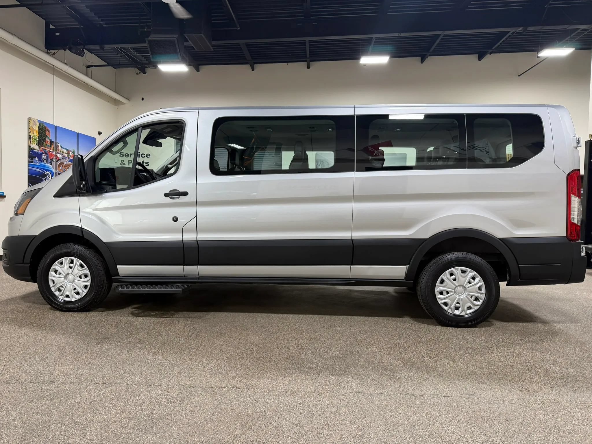 Used 2022 Ford Transit 350 XL RWD image 12