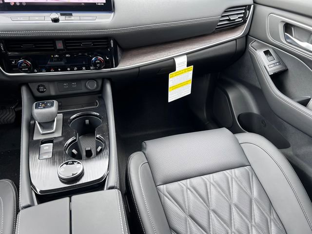 New 2026 Nissan Rogue Platinum w/ Platinum Premium Package AWD/4WD image 30