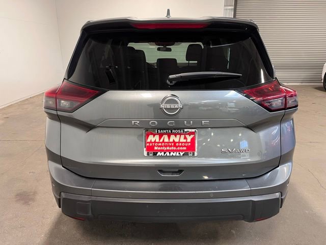 Used 2024 Nissan Rogue SV image 4
