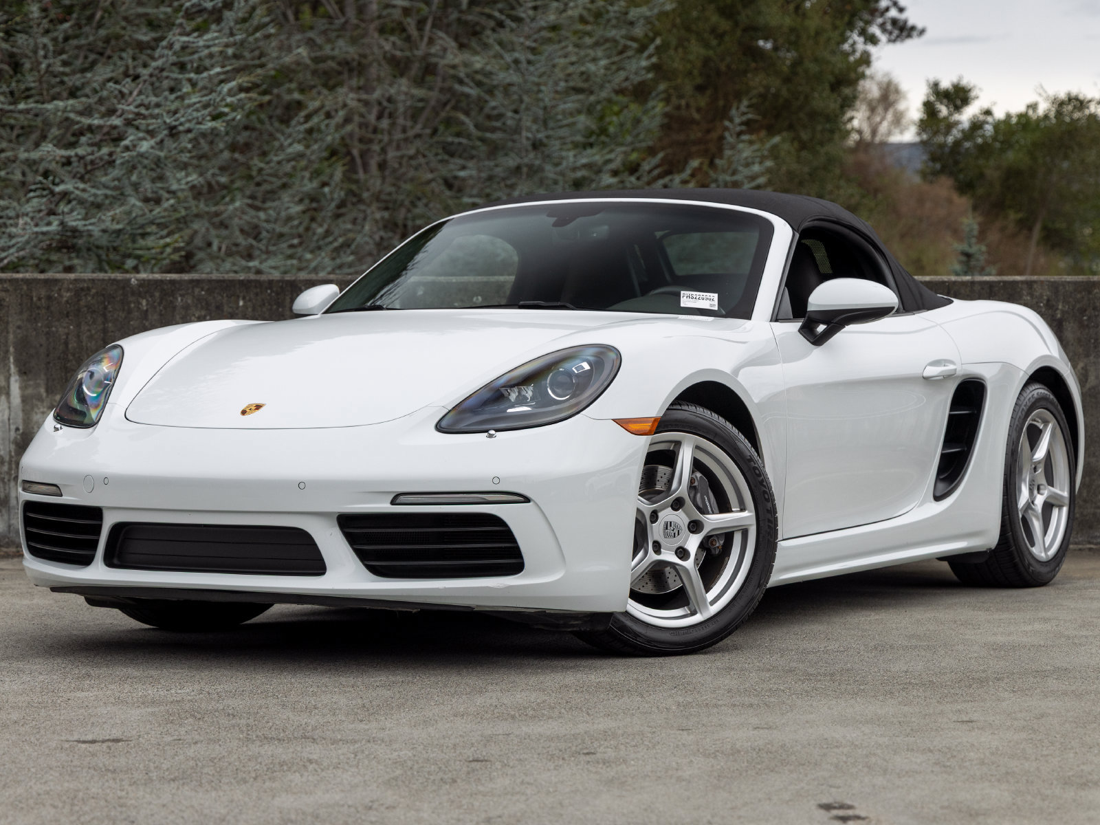 Certified 2017 Porsche 718 Boxster RWD image 28