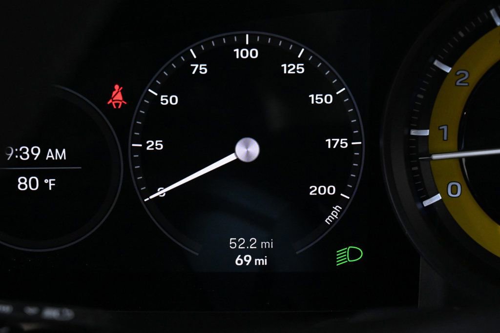 Certified 2024 Porsche 911 Carrera T image 14