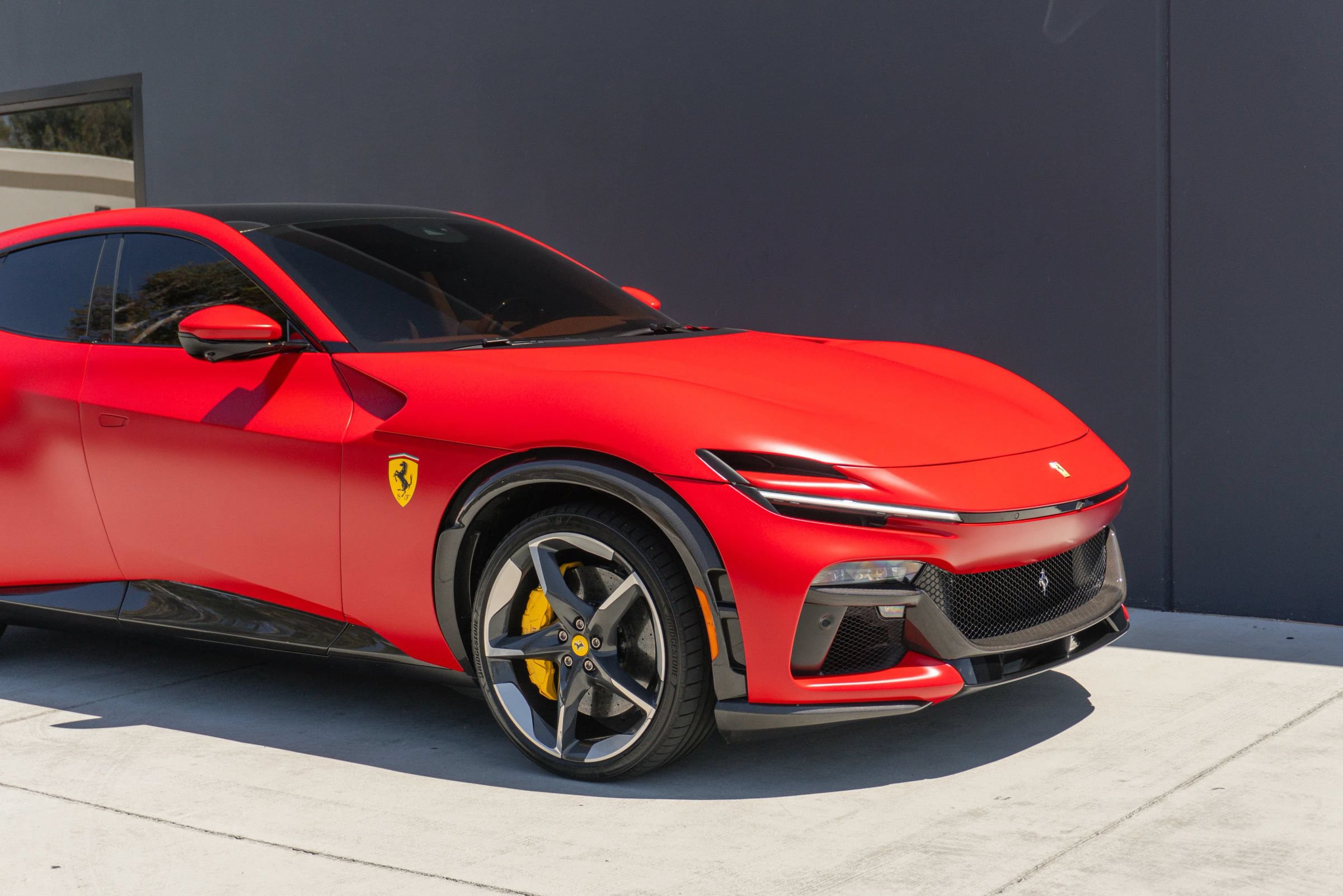 Used 2024 Ferrari Purosangue AWD/4WD image 31