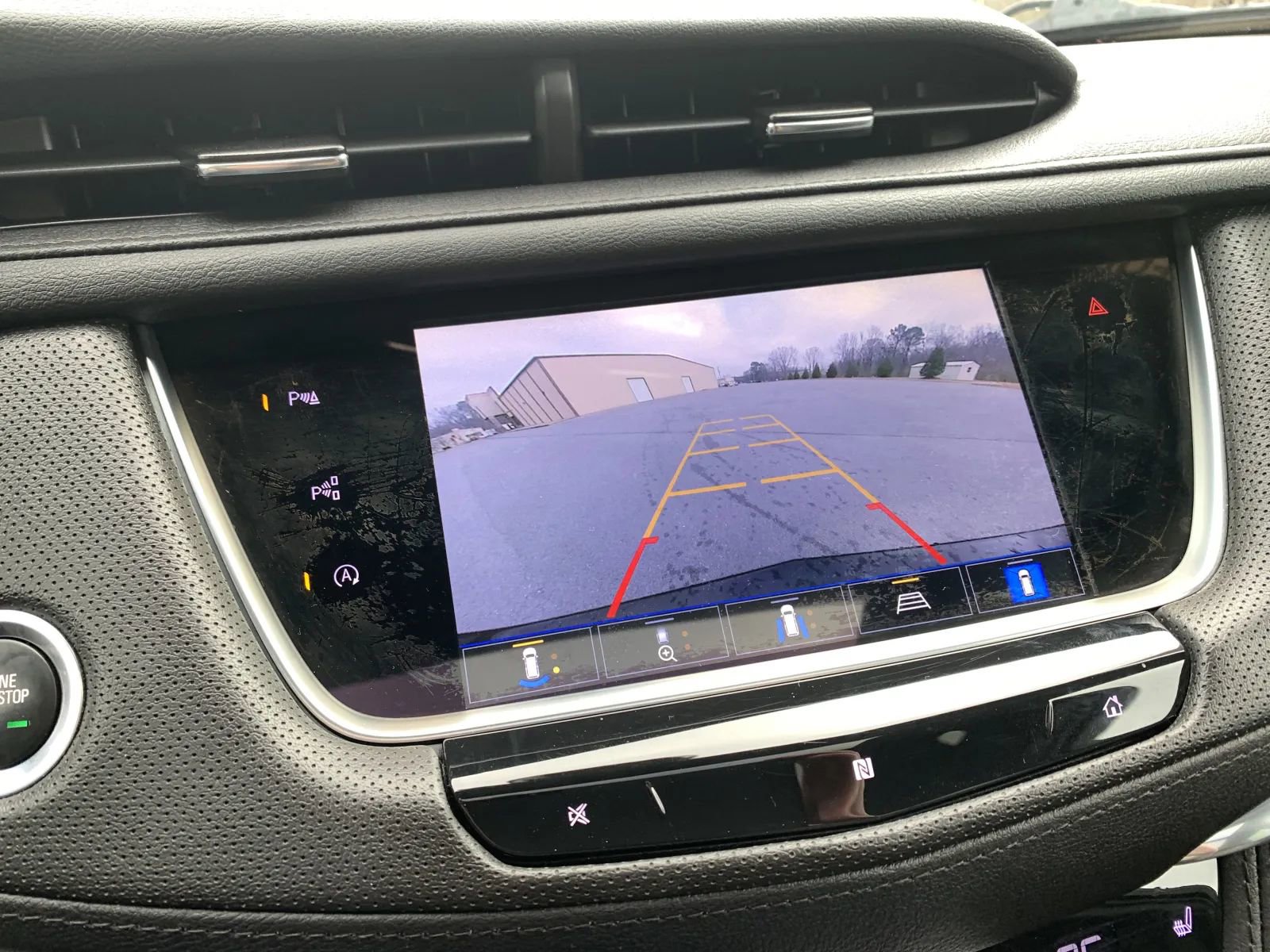 Used 2021 Cadillac XT5 Premium Luxury image 14