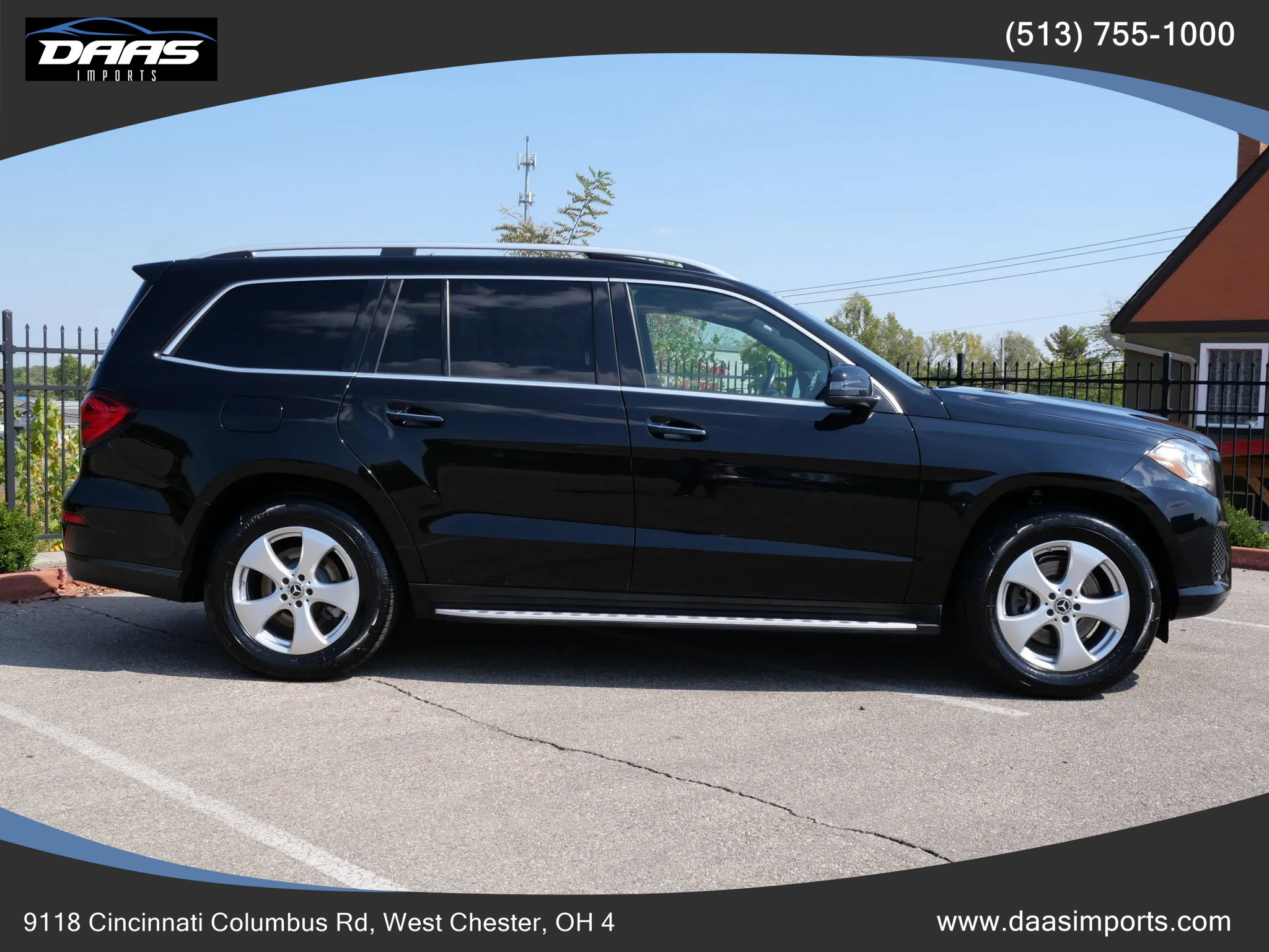 Used 2018 Mercedes-Benz GLS 450 4MATIC w/ Premium Package image 4