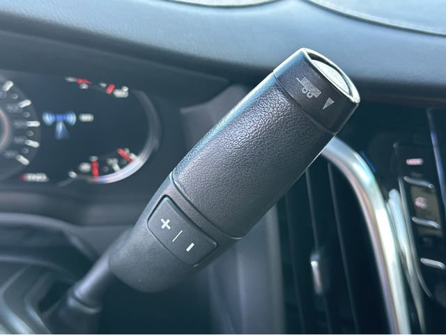 Used 2020 Cadillac Escalade Premium Luxury w/ LPO, Radiant Package image 34