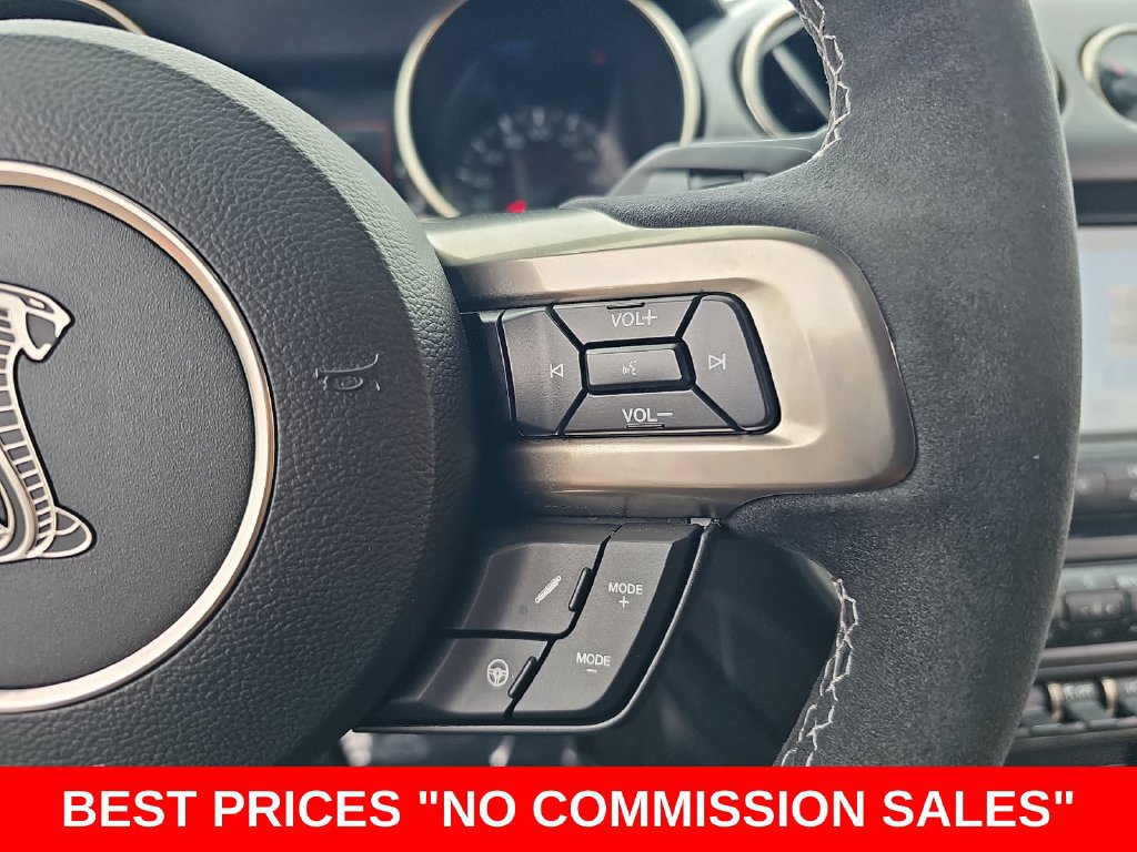 Used 2016 Ford Mustang Shelby GT350 RWD image 17