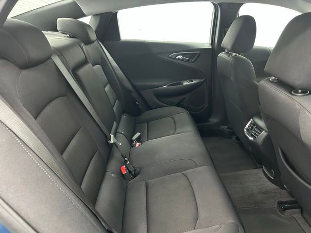 Used 2024 Chevrolet Malibu LT image 32