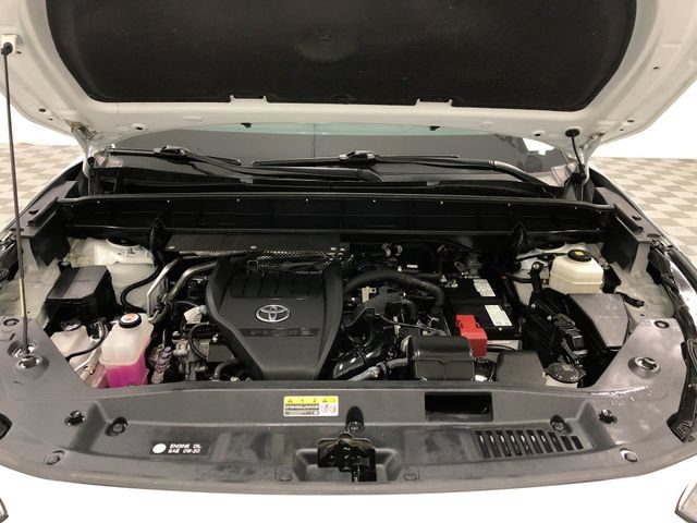 Used 2023 Toyota Highlander XLE AWD/4WD image 24