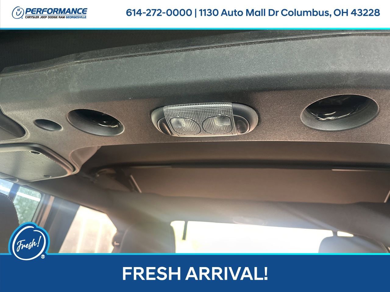 Used 2017 Jeep Wrangler Unlimited Sahara w/ Connectivity Group AWD/4WD image 24