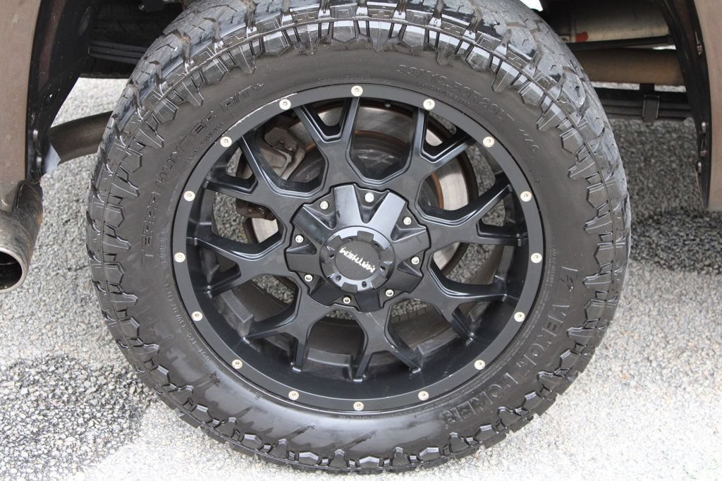 Used 2020 Toyota Tundra Platinum AWD/4WD image 38