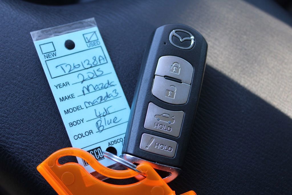 Used 2015 MAZDA MAZDA3 i Touring w/ Technology Package image 31