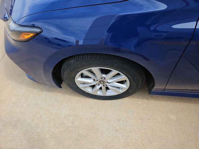 Used 2025 Toyota Camry LE image 21