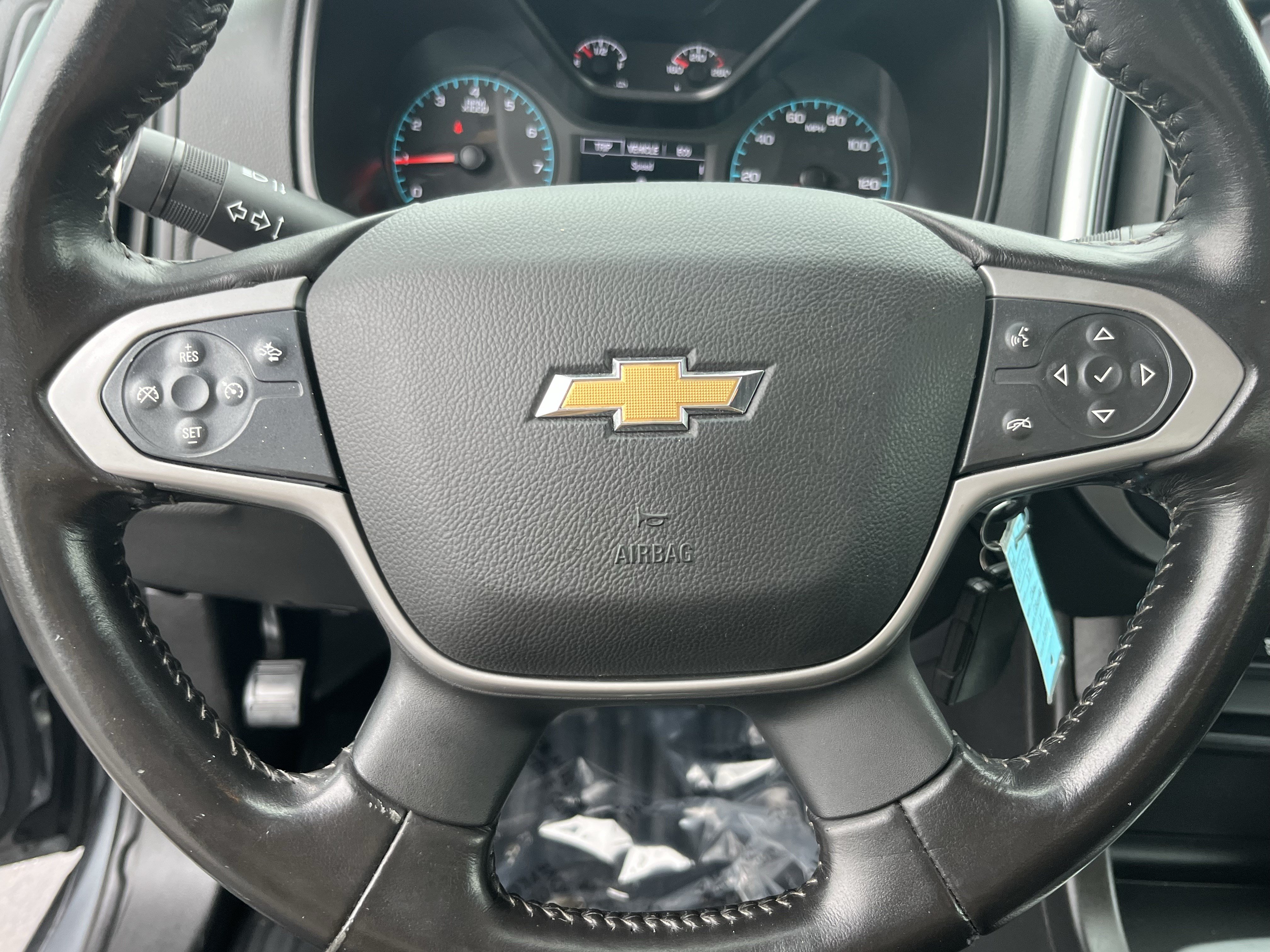 Used 2022 Chevrolet Colorado LT w/ Fleet Safety Package RWD image 18