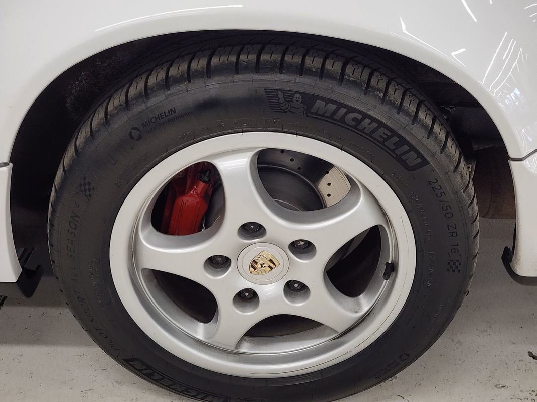 Used 1993 Porsche 911 America Roadster image 38