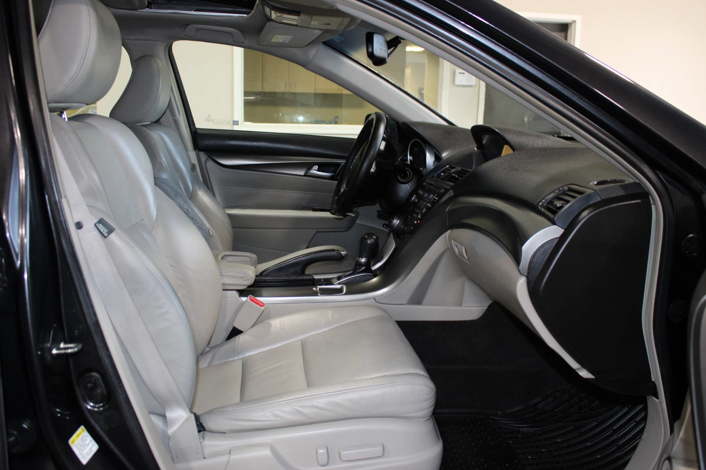 Used 2014 Acura TL w/ Technology Package FWD image 33