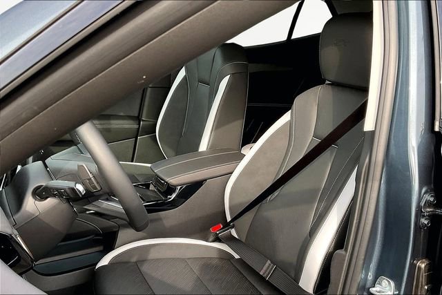 New 2026 Buick Envision Sport Touring image 10