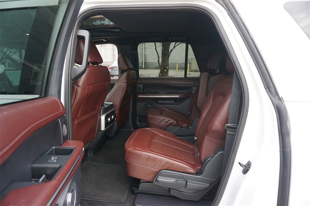 Used 2024 Ford Expedition Max Limited image 16