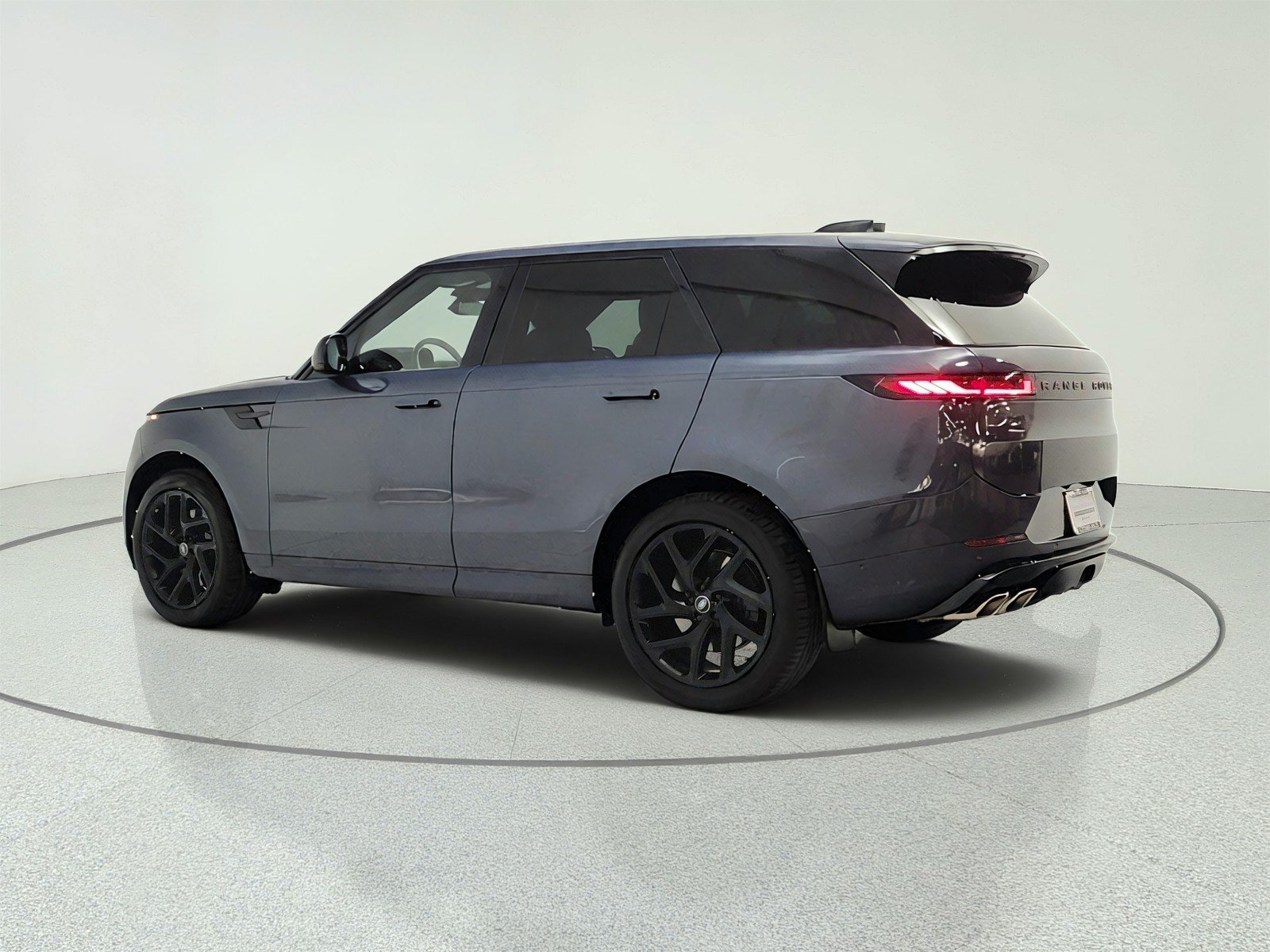 Used 2025 Land Rover Range Rover Sport Dynamic SE AWD/4WD image 7