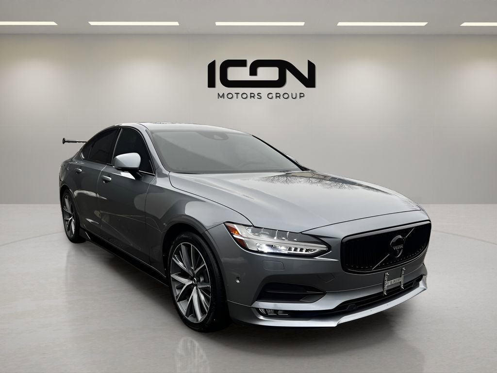 Used 2017 Volvo S90 T5 Momentum w/ Vision Package image 3