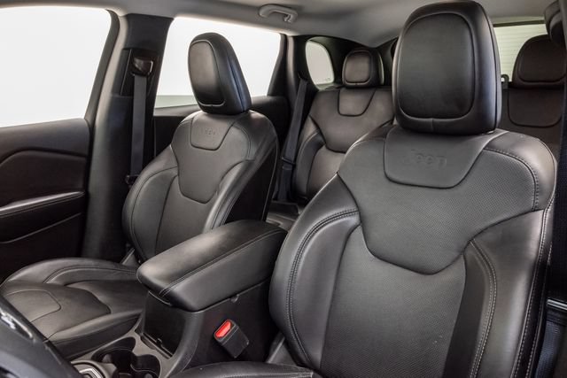Used 2021 Jeep Cherokee Latitude Lux w/ Comfort/Convenience Group AWD/4WD image 9