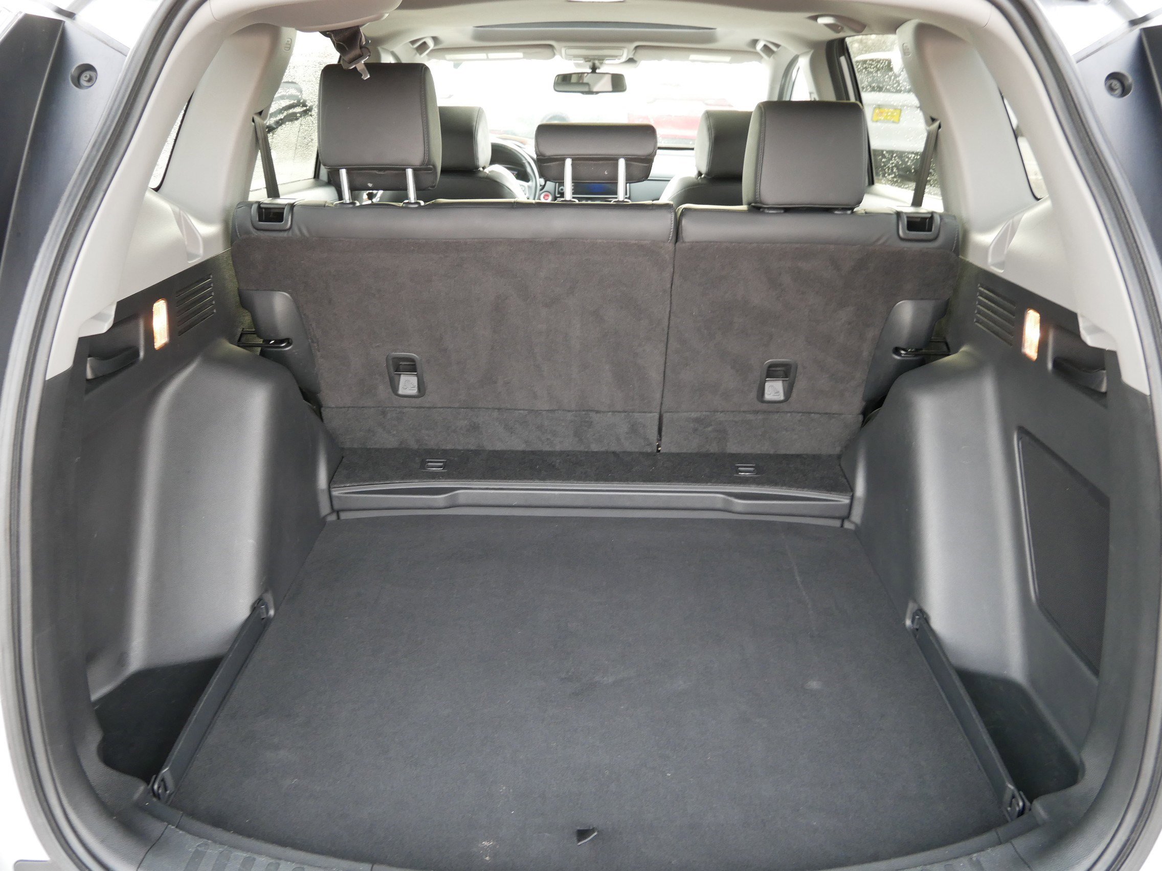 Used 2020 Honda CR-V Touring image 18