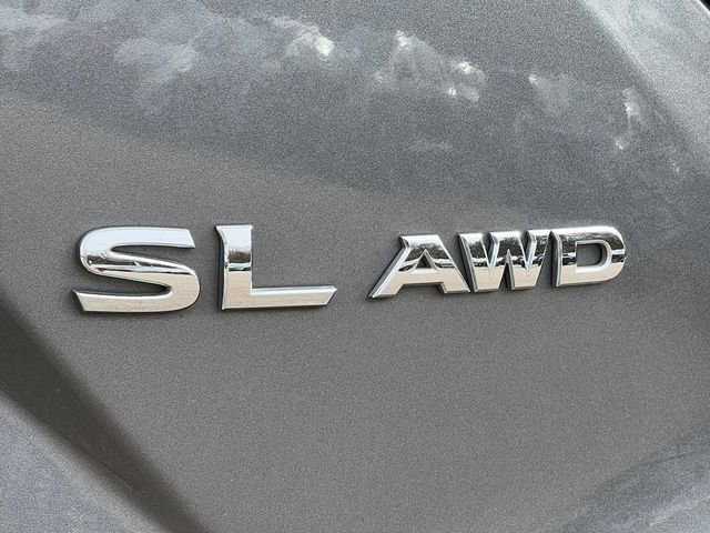 Used 2018 Nissan Murano Platinum image 2