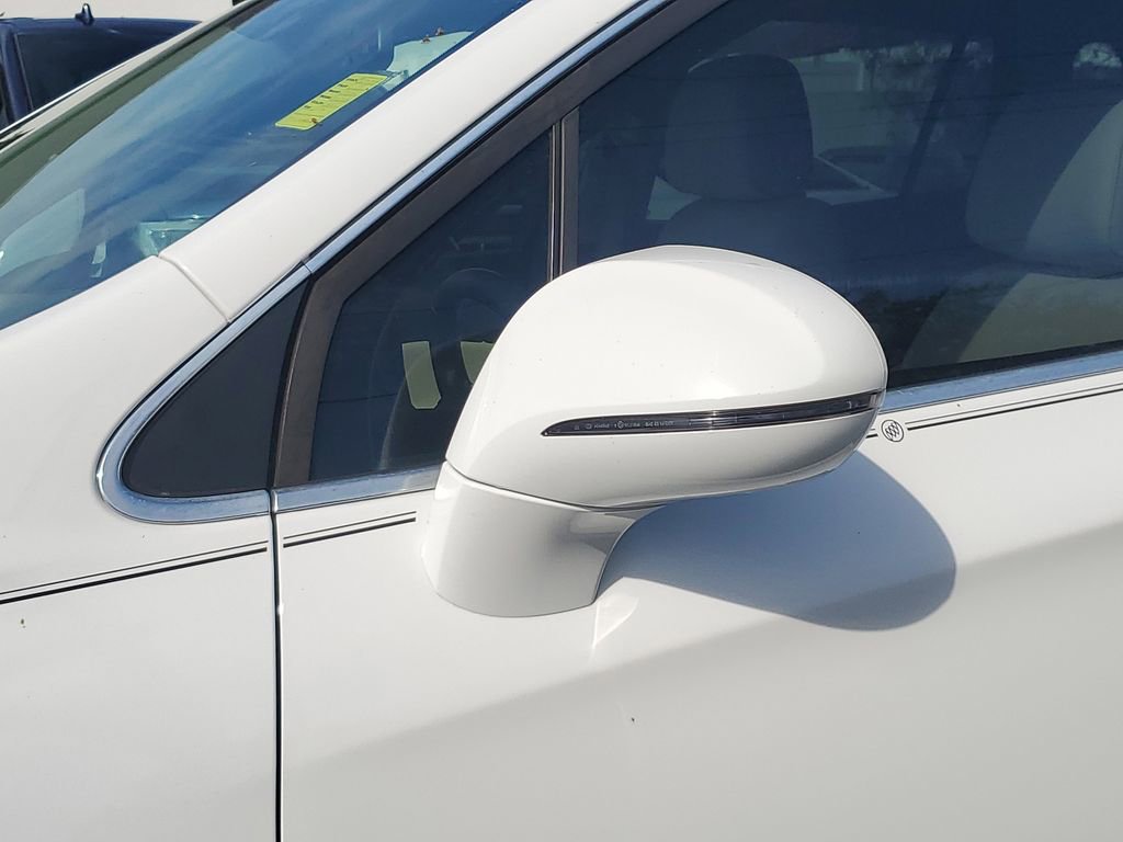 Used 2019 Buick Envision Essence image 12