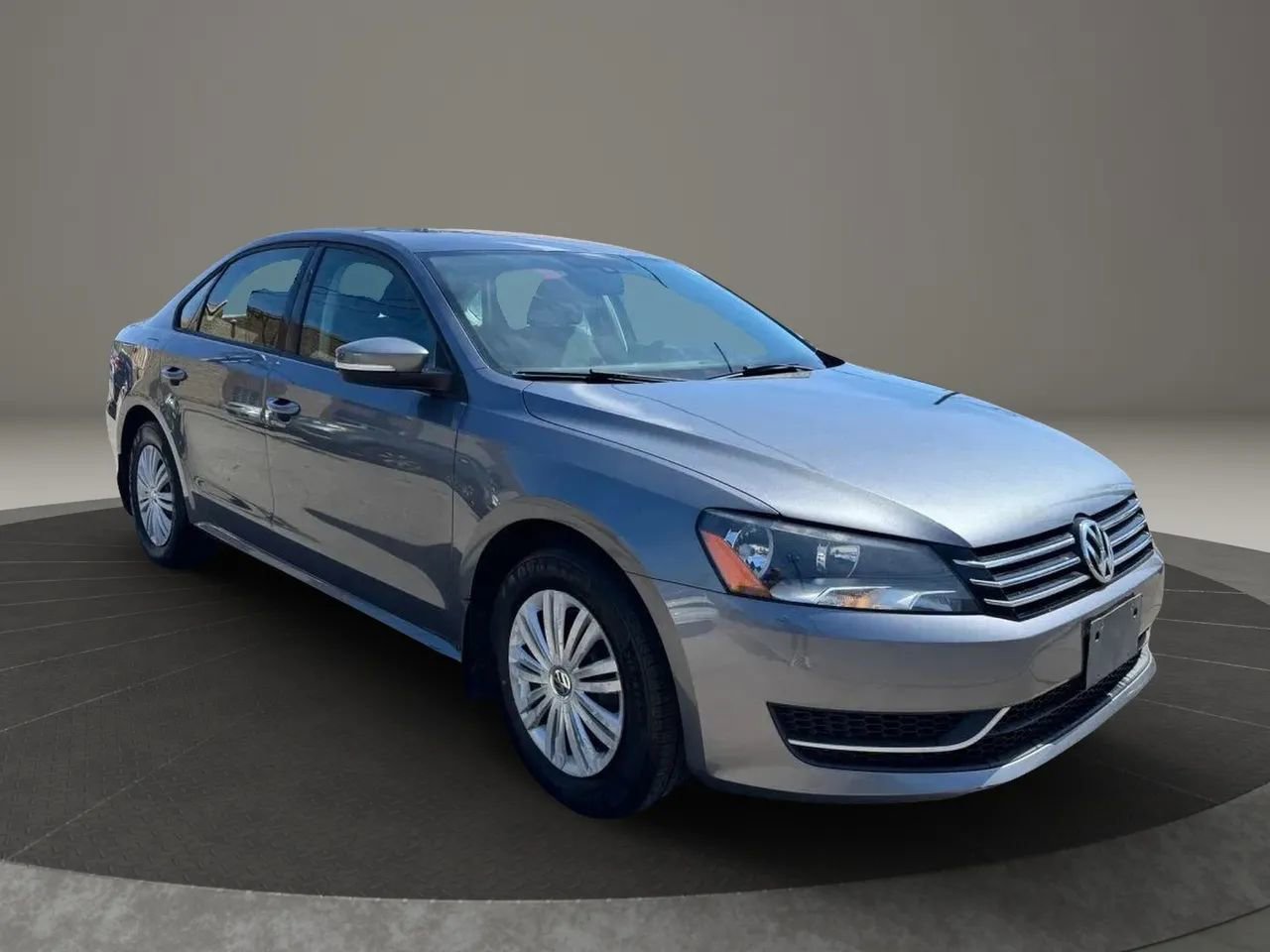 Used 2015 Volkswagen Passat 1.8T S image 7