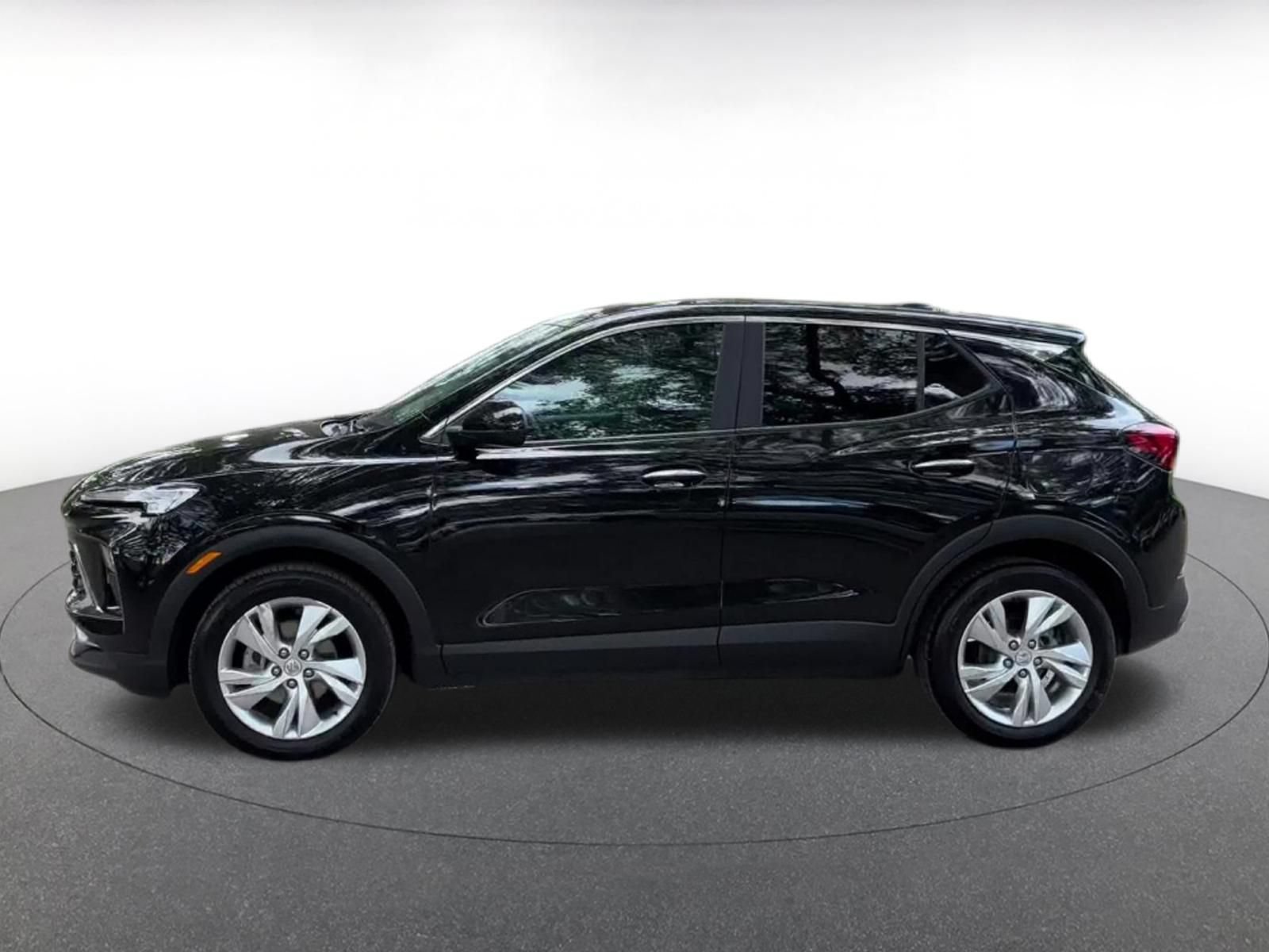 Used 2025 Buick Encore GX Preferred FWD image 10
