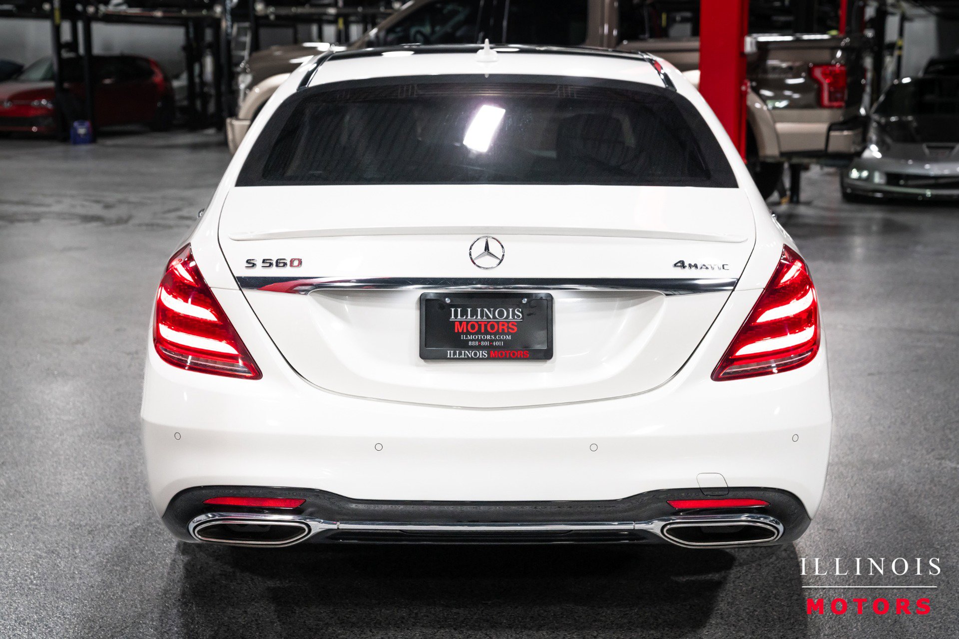 Used 2019 Mercedes-Benz S 560 4MATIC Sedan image 4