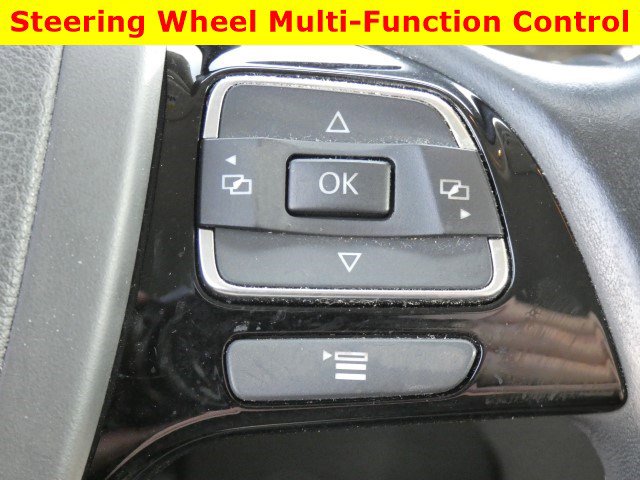 Used 2013 Volkswagen Touareg Sport image 20