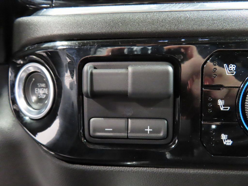 Used 2025 Chevrolet Silverado 2500 LTZ w/ Trail Boss Package image 51