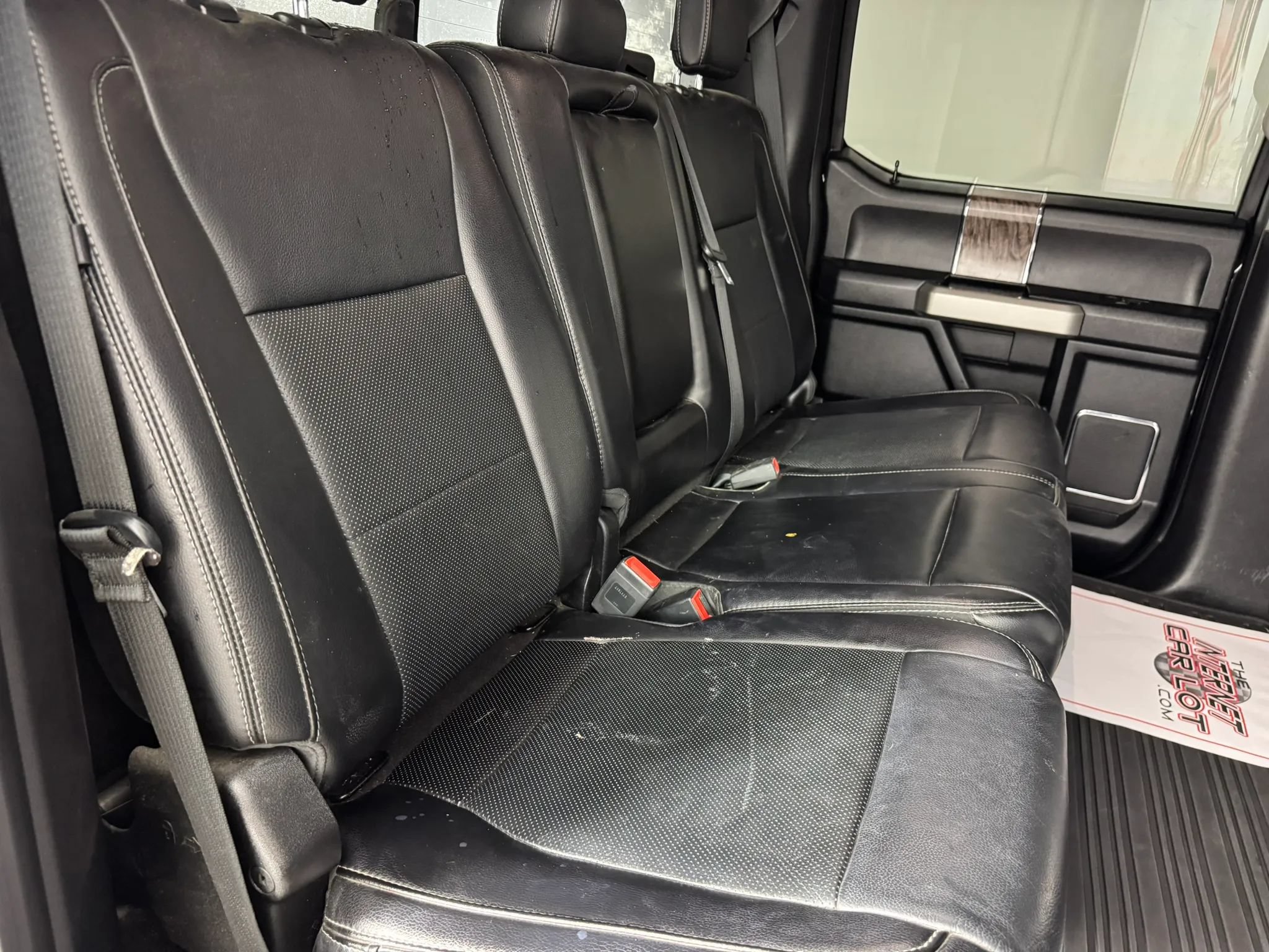 Used 2019 Ford F350 Lariat w/ Chrome Package AWD/4WD image 35