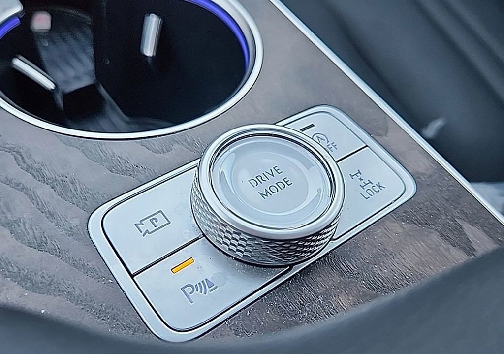 Certified 2025 Genesis GV80 2.5T Advanced image 20